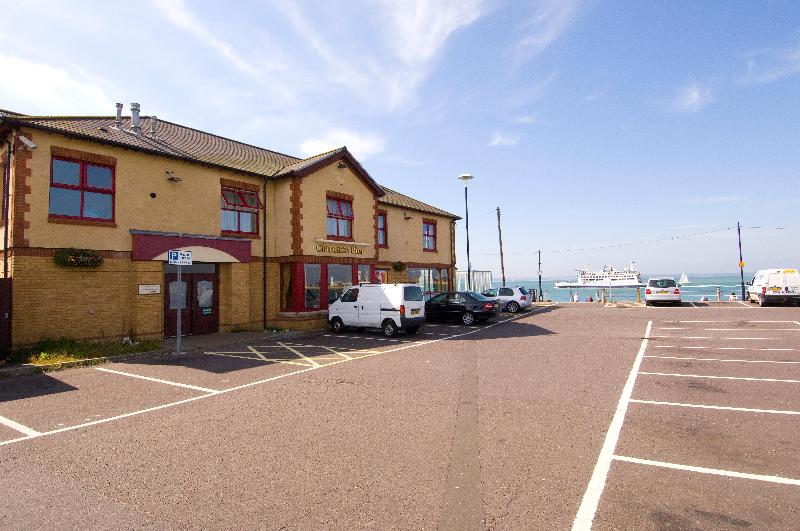 Premier Inn Southsea - Genel