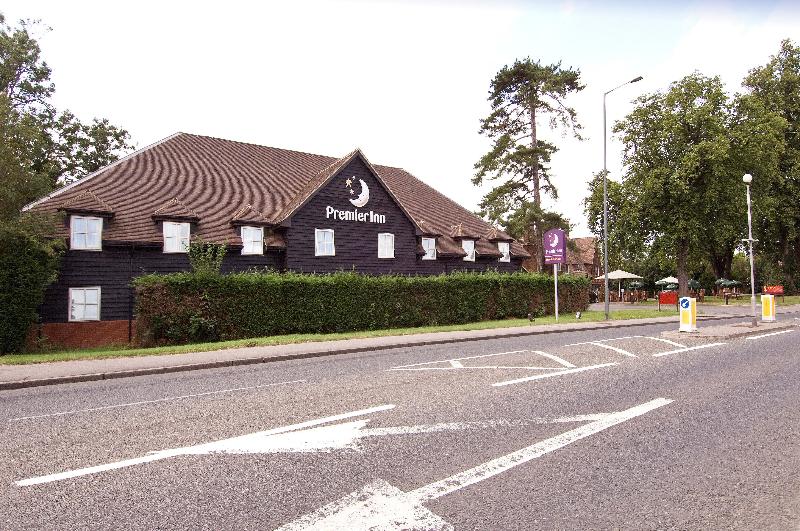 Premier Inn Tonbridge North - Genel