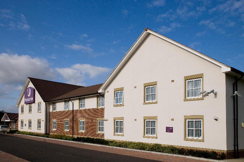 Premier Inn Peterborough North - Genel