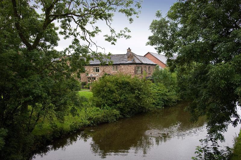 Premier Inn Chorley North - Genel