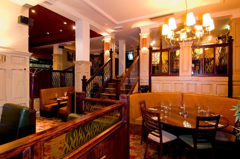 Premier Inn Christchurch - East - Restoran