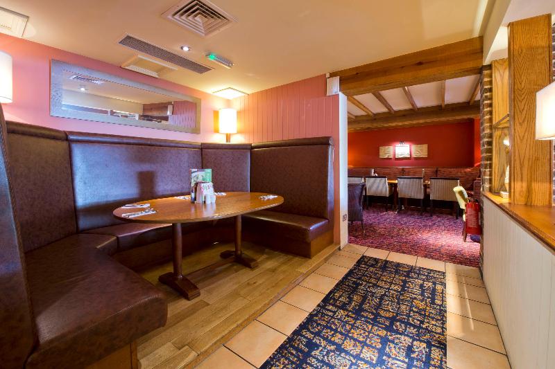 Premier Inn Christchurch West - Restoran