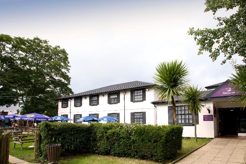 Premier Inn Cobham - Genel