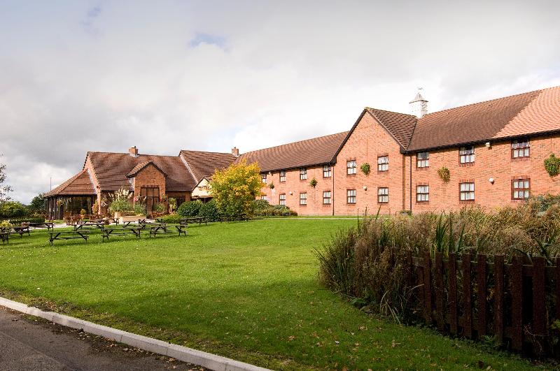 Premier Inn Crewe West - Genel
