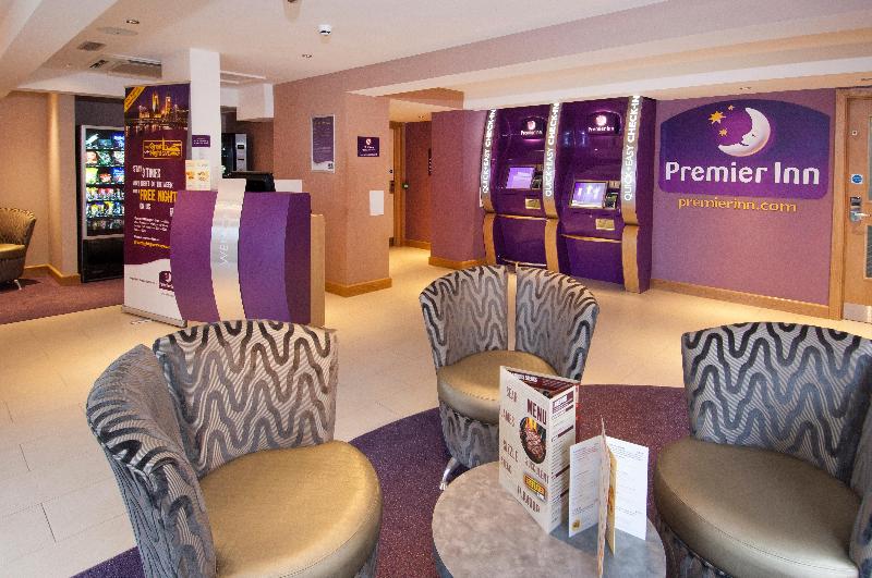 Premier Inn Dartford - Lobi
