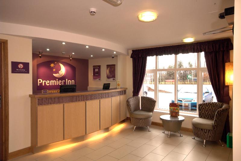 Premier Inn Dumbarton/Loch Lomond - Lobi