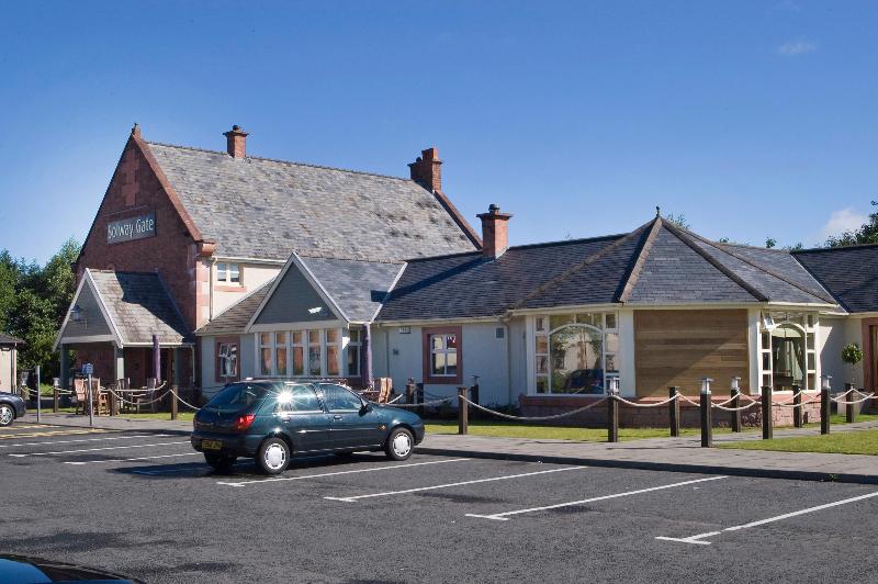 Premier Inn Dumfries - Genel