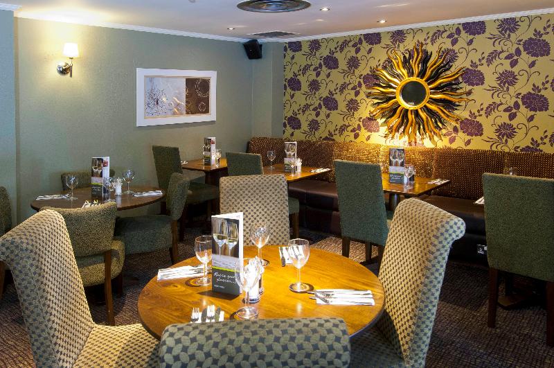 Premier Inn Gatwick Crawley Town West - Restoran