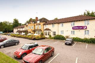 Premier Inn Bagshot otel fotoğrafı