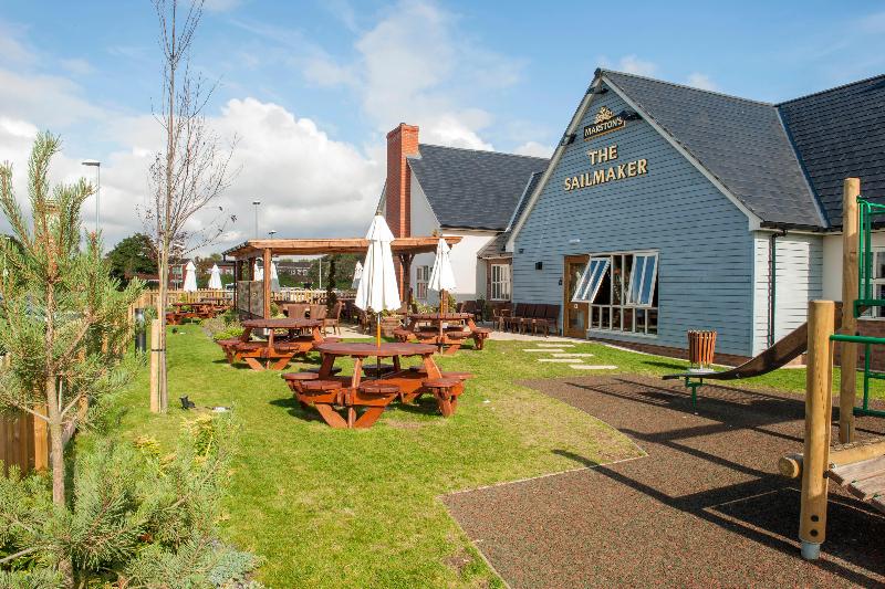 Premier Inn Gosport - Genel