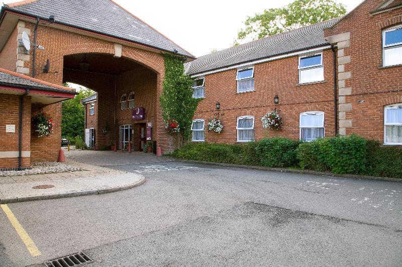 Premier Inn Kettering - Genel
