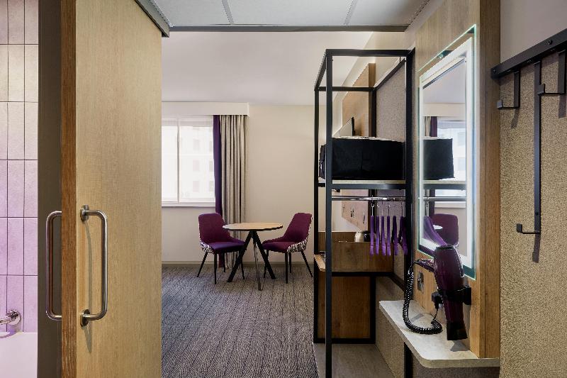 Premier Inn Llantrisant - Oda