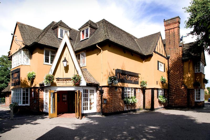 Premier Inn London Hayes North - Genel