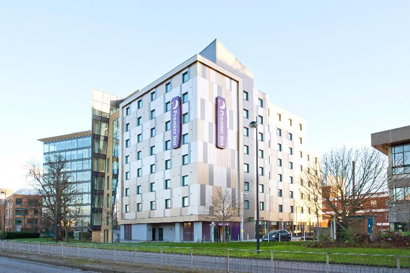Premier Inn Maidenhead Town Centre - Genel