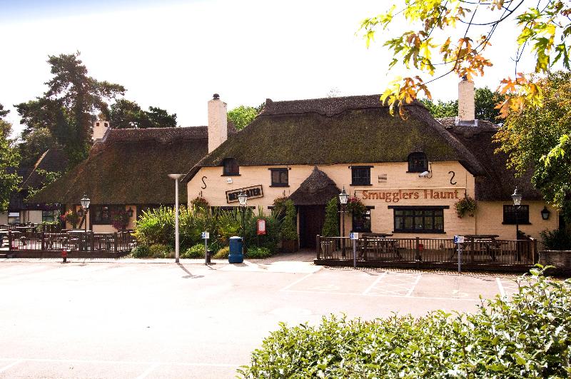 Premier Inn Bournemouth/Ferndown - Genel