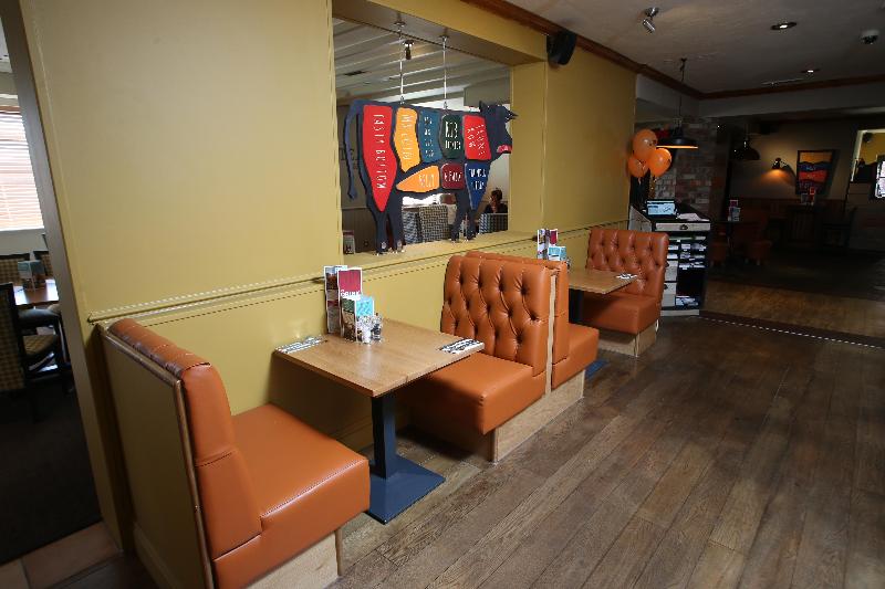 Premier Inn Newark - Restoran