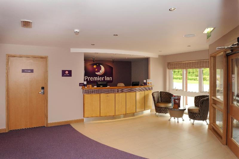 Premier Inn Redditch North - A441 - Lobi