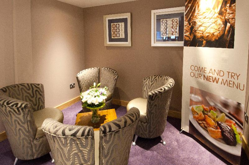 Premier Inn Rochester - Bar