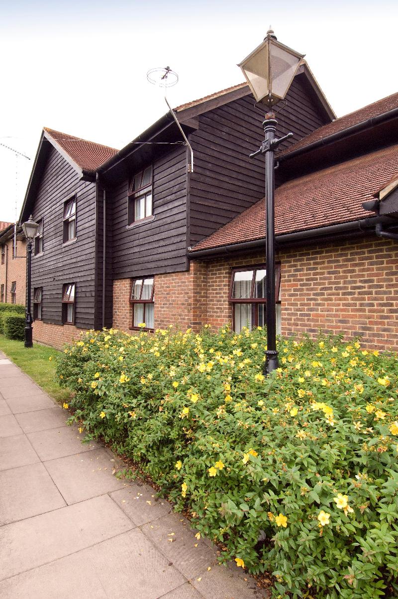 Premier Inn Sandhurst - Genel