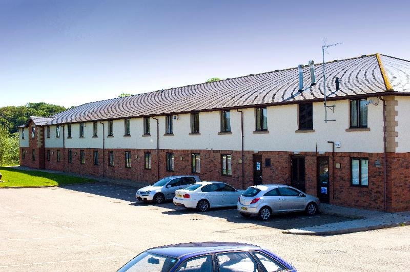 Premier Inn Silverstone - Genel