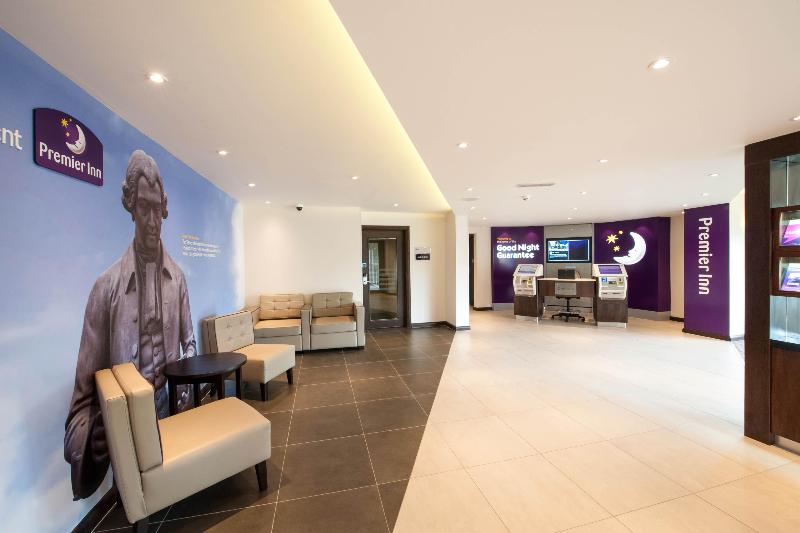 Premier Inn Stoke-On-Trent - Hanley - Lobi