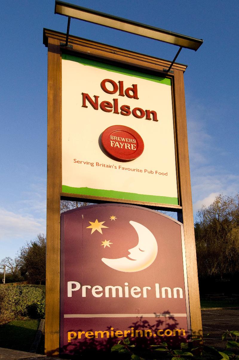 Premier Inn Stroud - Oda