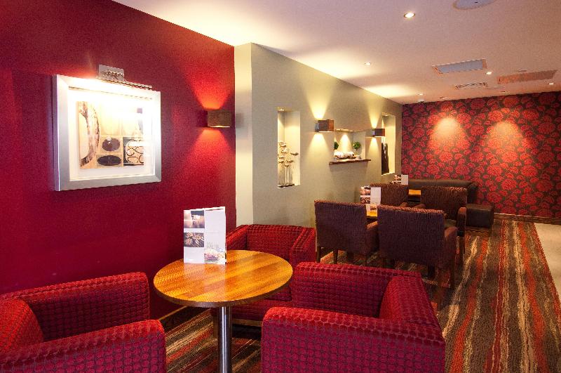 Premier Inn Sunbury - Kempton Park - Restoran