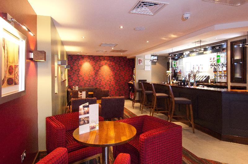 Premier Inn Sunbury - Kempton Park - Restoran
