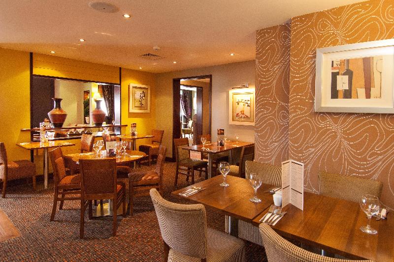 Premier Inn Sunbury - Kempton Park - Restoran