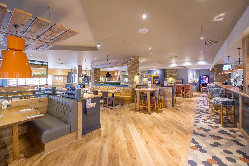 Premier Inn Yeovil Town Centre - Restoran