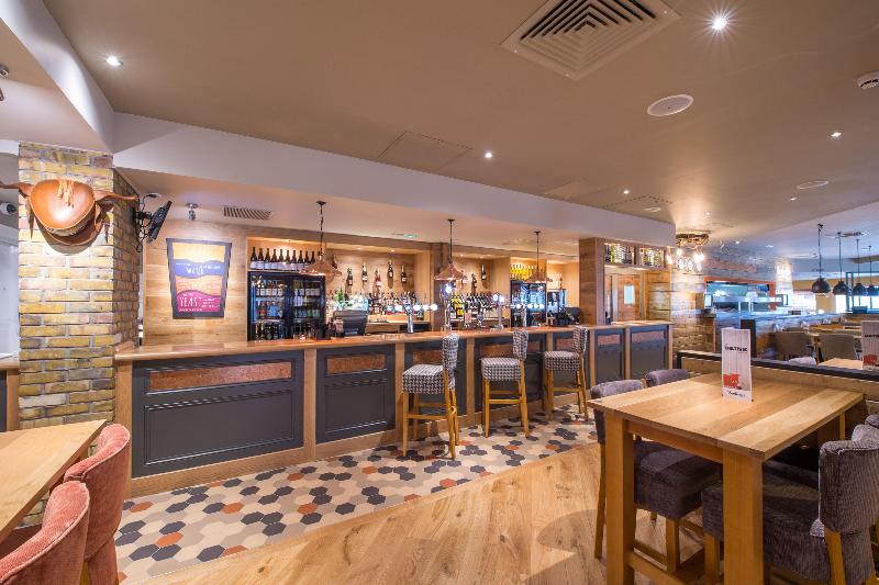 Premier Inn Yeovil Town Centre - Restoran