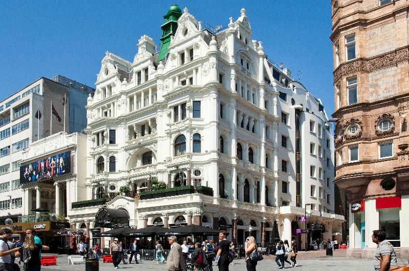Premier Inn London Leicester Square - Genel