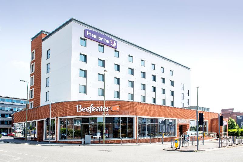Premier Inn Farnborough Town Centre - Genel
