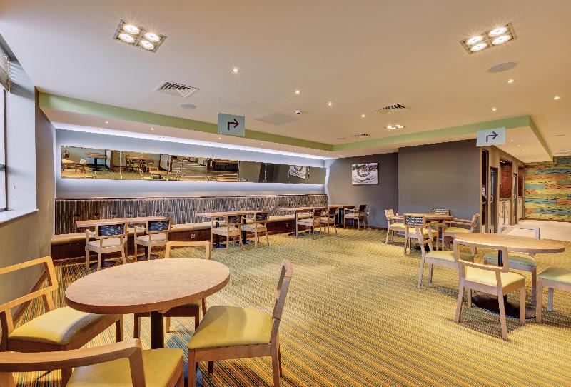 Premier Inn Horsham Town Centre - Restoran