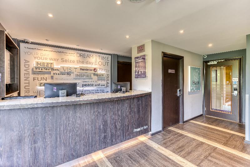 Premier Inn Bracknell Central - Lobi