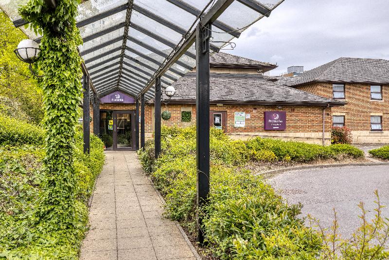 Premier Inn Bracknell Central - Genel