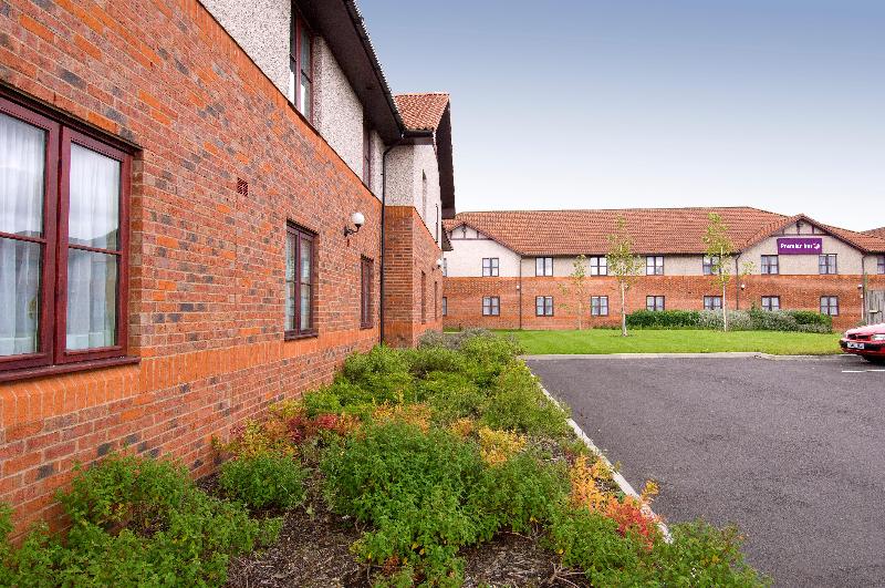 Premier Inn Mansfield - Genel