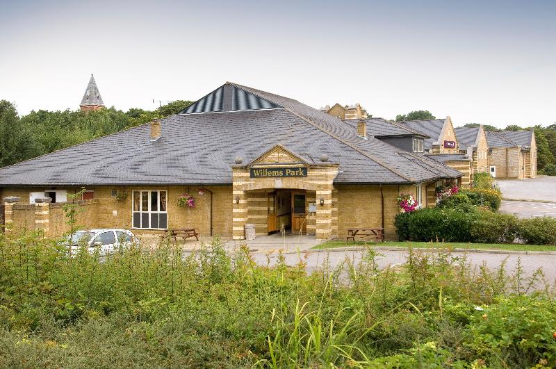 Premier Inn Aldershot - Genel