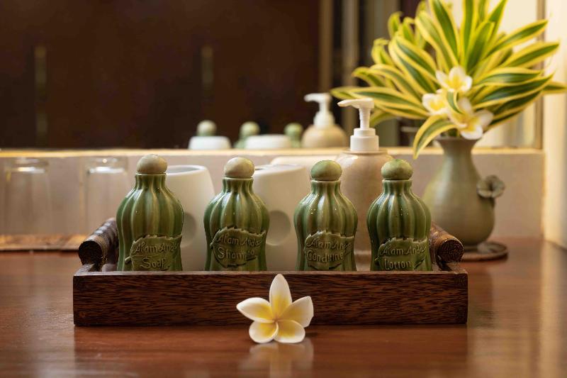 Alam Anda Ocean Front Resort & Spa - Oda