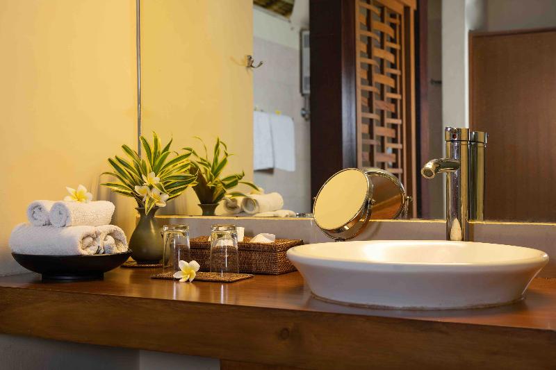 Alam Anda Ocean Front Resort & Spa - Oda