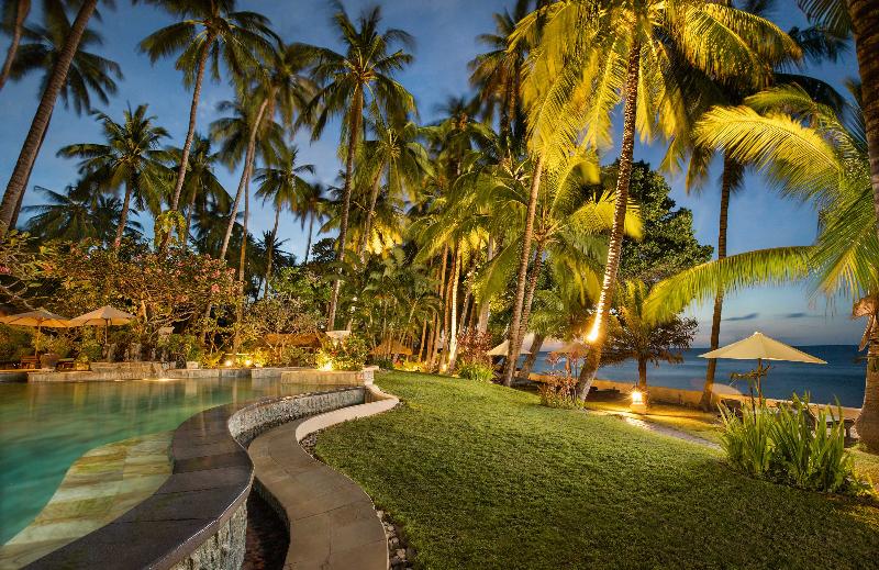 Alam Anda Ocean Front Resort & Spa - Havuz