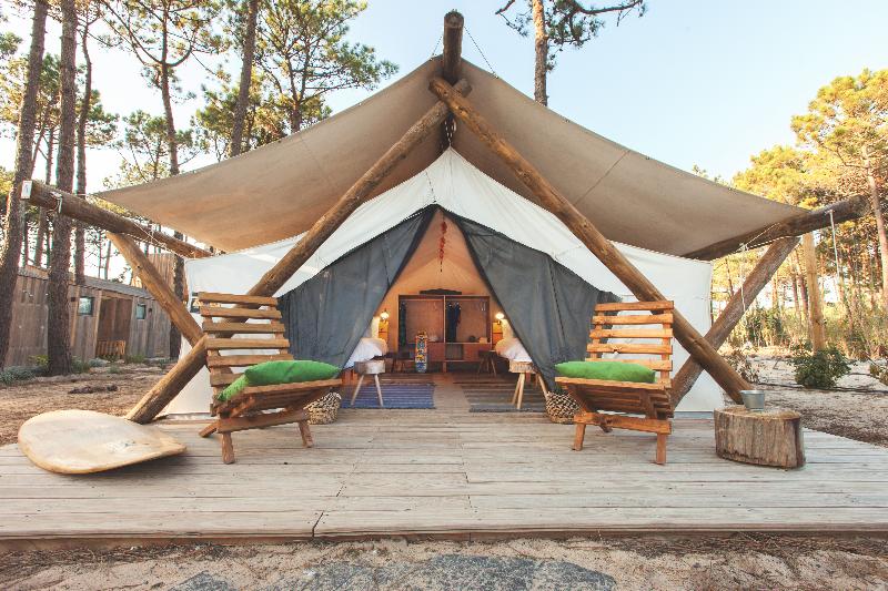 Bukubaki Ecosurf - Oda