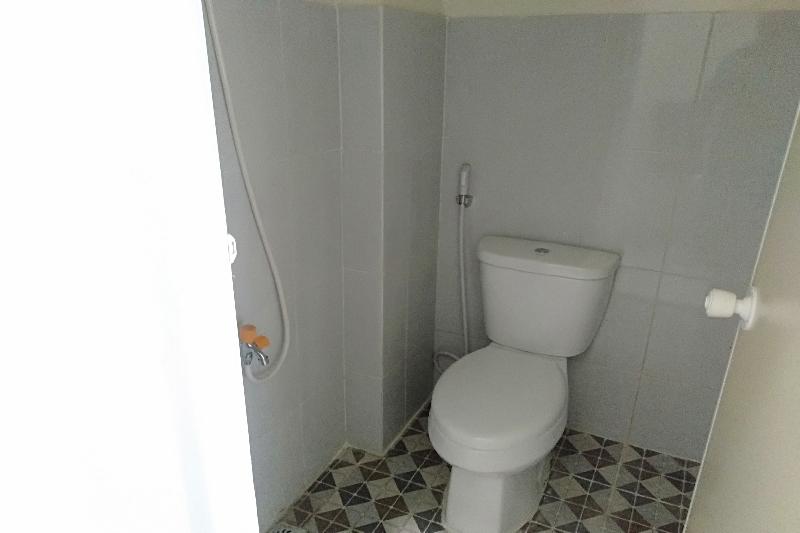 OYO 90930 Wisma Hana Hani - Oda