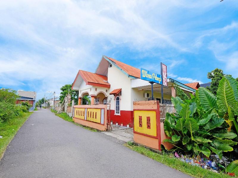 OYO 90977 Wisma Pelangi Palopo - Genel