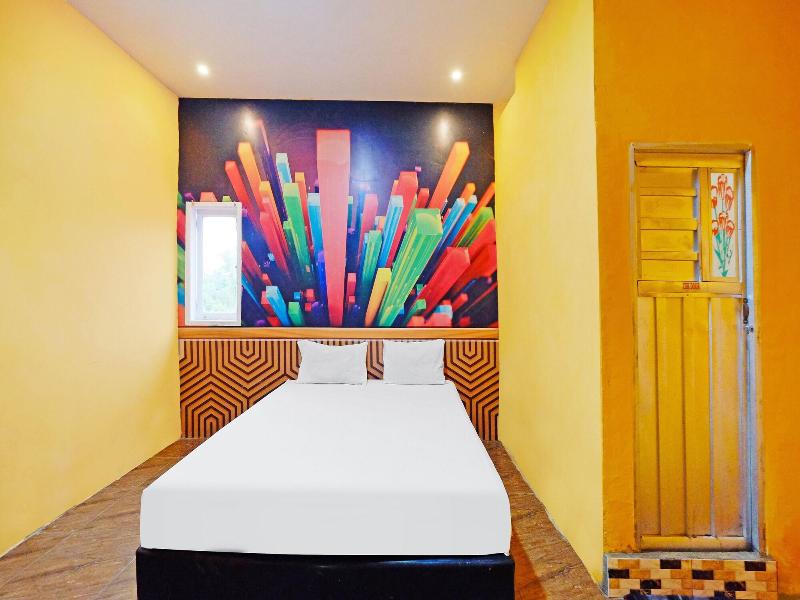 OYO 90977 Wisma Pelangi Palopo - Oda