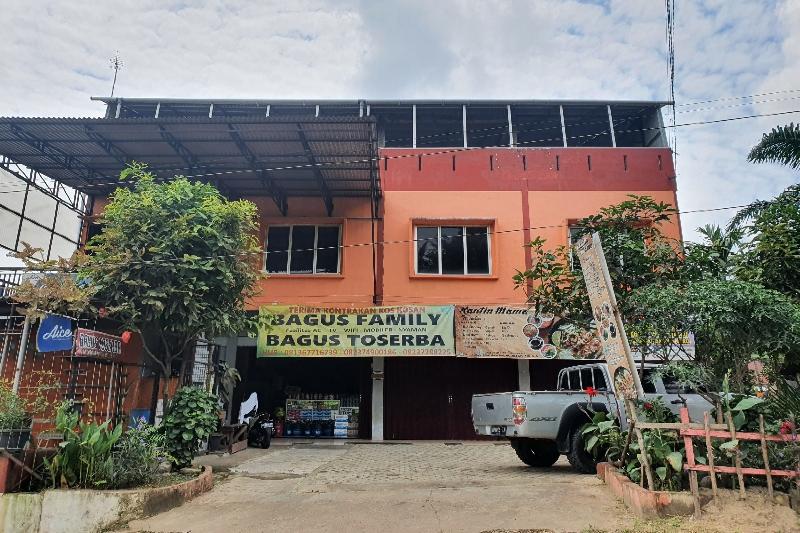 OYO 90976 Bagus Family Syariah - Genel