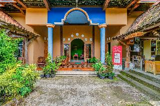 OYO Homes 90996 Desa Wisata Pulesari Syariah fotoÄŸrafÄ±