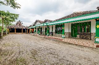 OYO Homes 90996 Desa Wisata Pulesari Syariah fotoÄŸrafÄ±