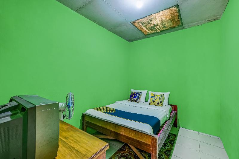 OYO Homes 90996 Desa Wisata Pulesari Syariah - Oda
