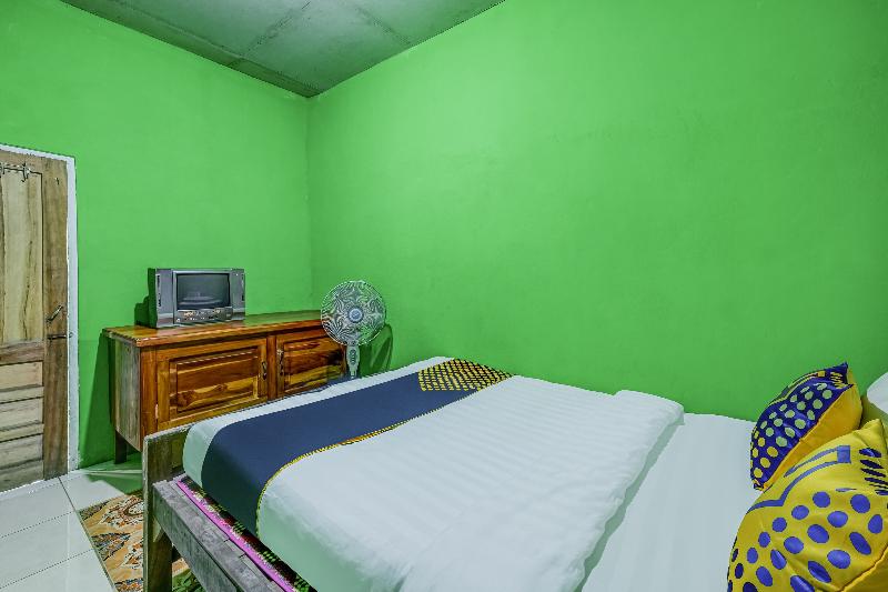 OYO Homes 90996 Desa Wisata Pulesari Syariah - Oda